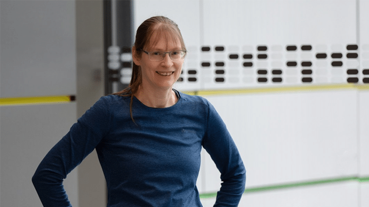 Die Biologin Anke Becker leitet das Marburger Zentrum für Synthetische Mikrobiologie (SYNMIKRO). | Foto Uni Marburg